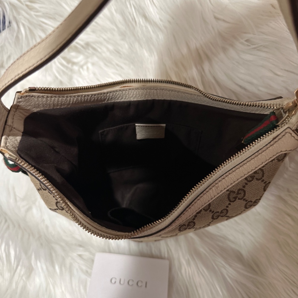 Gucci Purse - Picture 2 of 4